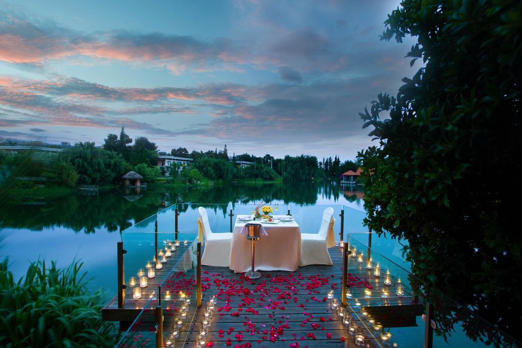Angsana Fuxian Lake Chengjiang  Exteriör bild